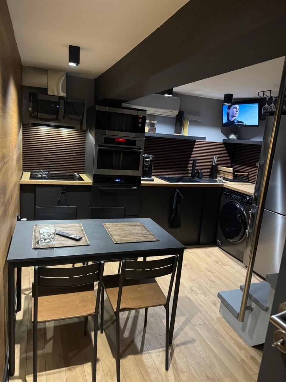 Casa Raffaelo Appartement Burgas Stad Buitenkant foto